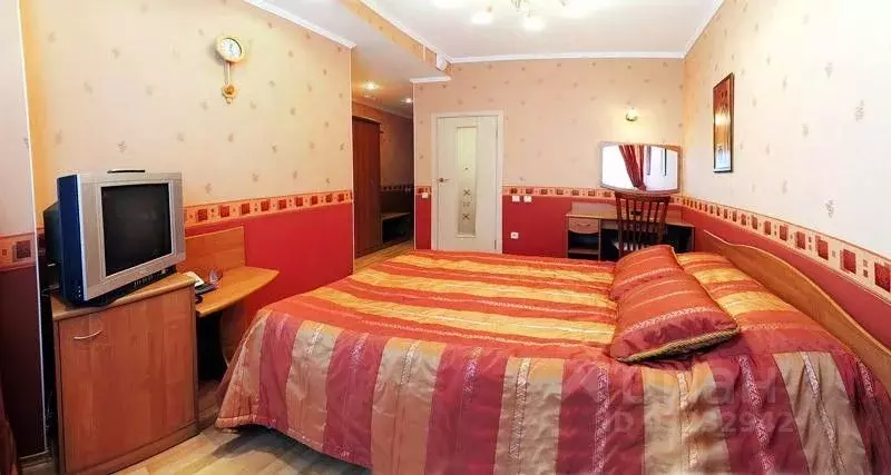 Комната Оренбургская область, Оренбург Парковый просп., 32 (18.0 м) - Фото 0