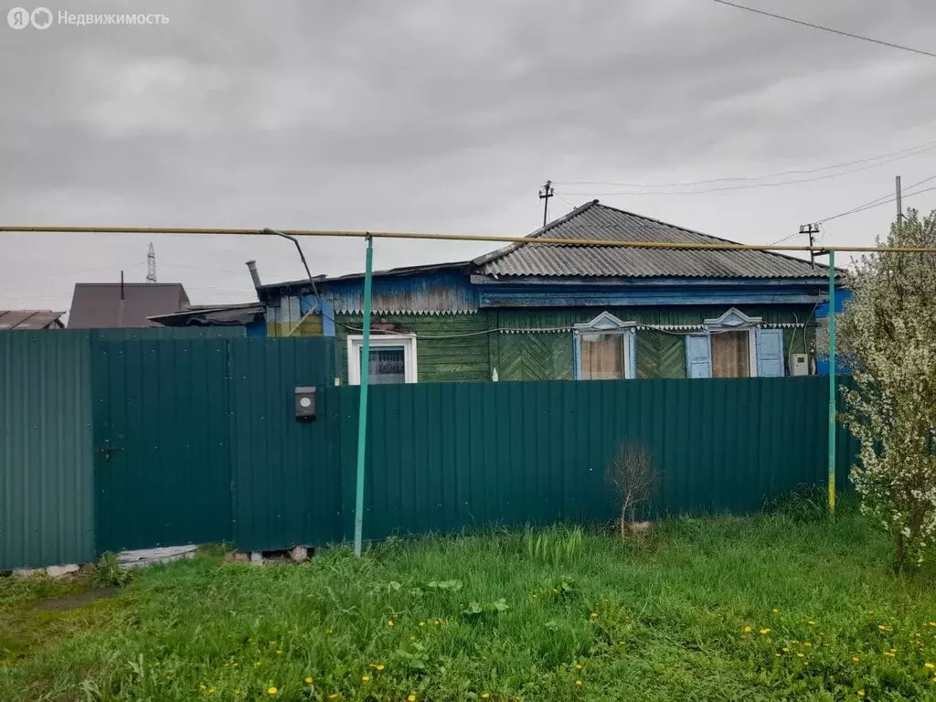 Дом в Курган, улица Дмитрия Донского (50 м) - Фото 1