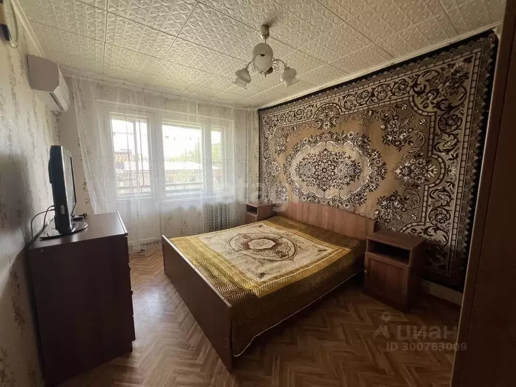 4-к кв. Астраханская область, Астрахань Спортивная ул., 41Б (75.8 м) - Фото 1