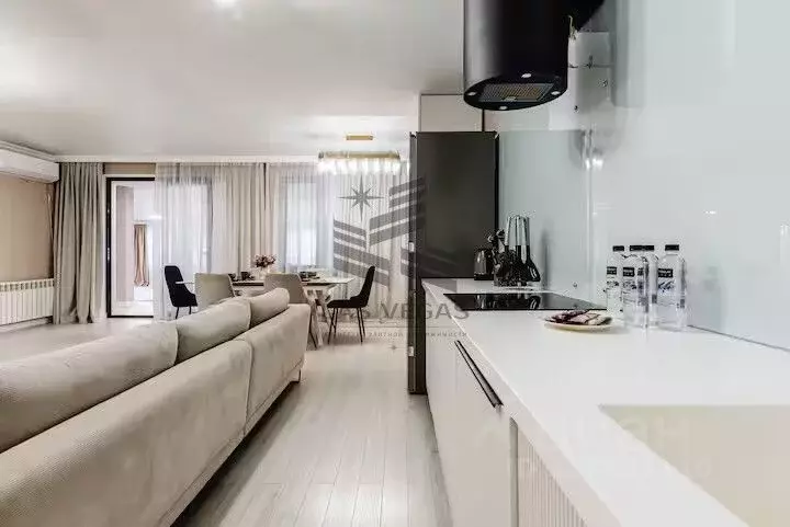 2-к кв. Татарстан, Казань ул. Аметьевская магистраль, 16к2 (65.0 м) - Фото 1