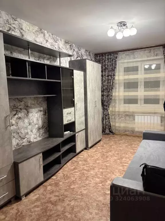 1-к кв. Красноярский край, Красноярск ул. Чернышевского, 122 (36.7 м) - Фото 1