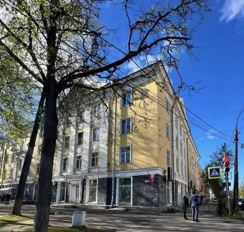 2-к кв. Псковская область, Псков Октябрьский просп., 21 (60.0 м) - Фото 1