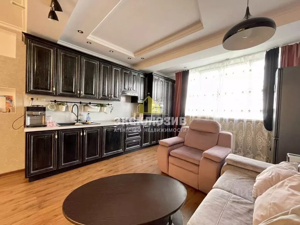 2-к кв. Ставропольский край, Ессентуки Радужная ул., 2 (85.6 м) - Фото 2