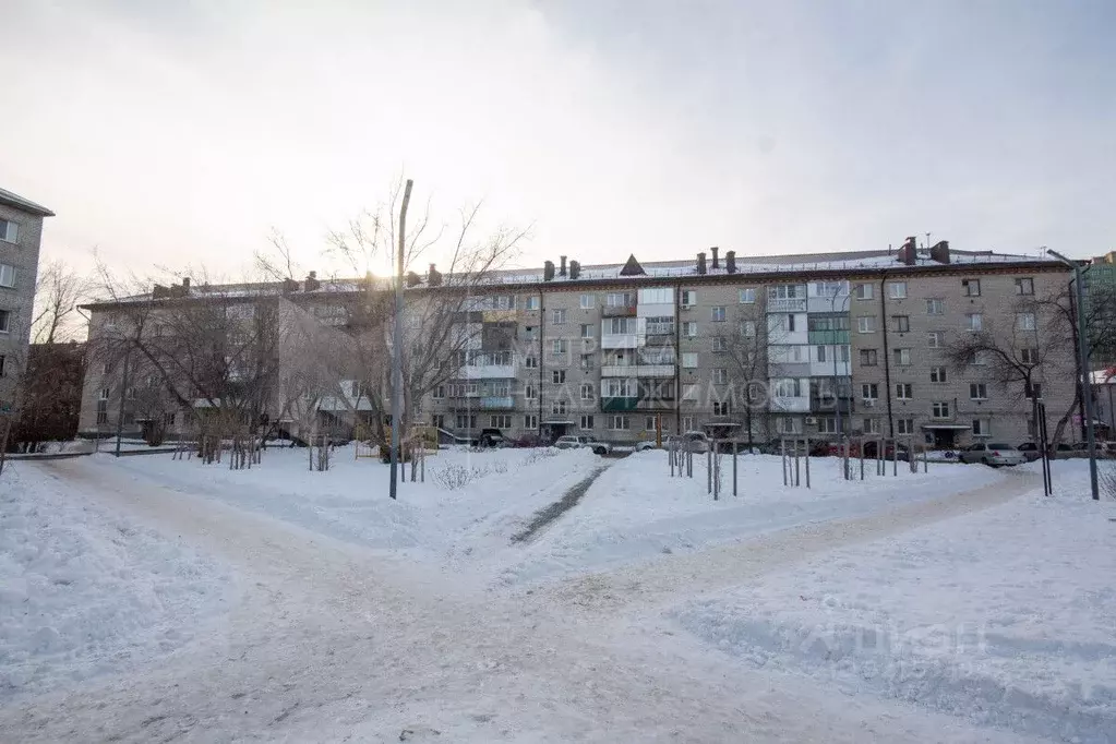 2-к кв. Тюменская область, Тюмень Тарманы мкр, ул. Малышева, 22 (39.0 ... - Фото 0