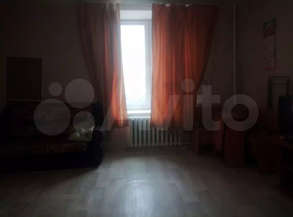 Комната 20 м в 1-к., 2/3 эт. - Фото 0