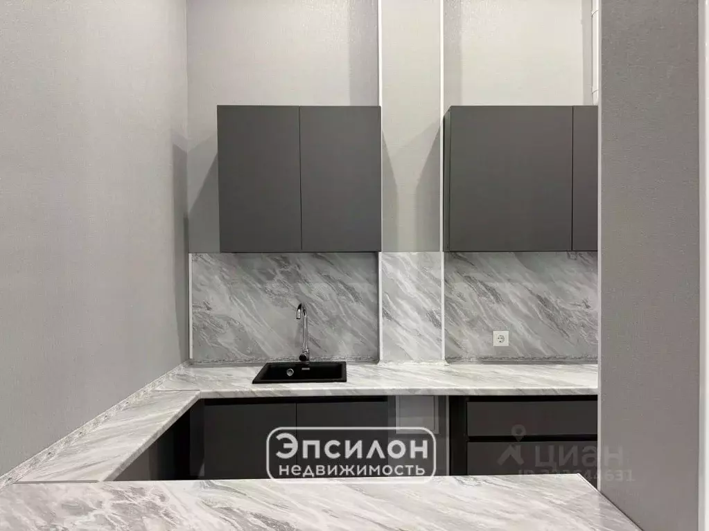 1-к кв. Курская область, Курск ул. Челюскинцев, 25 (60.5 м) - Фото 1