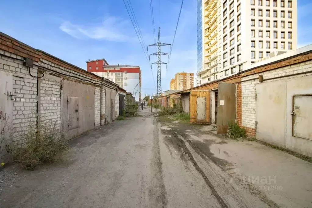 Гараж в Тюменская область, Тюмень ул. Гоголя, 35 (20 м) - Фото 2