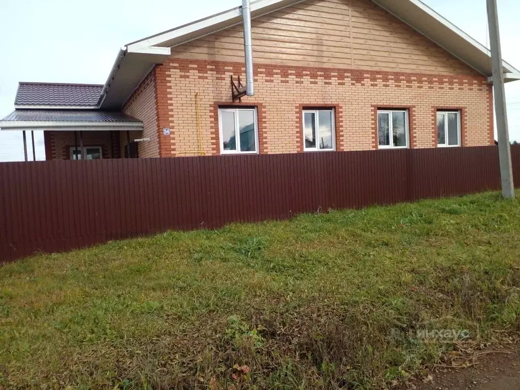 Дом в Пермский край, Куединский муниципальный округ, с. Большая Уса ... - Фото 1