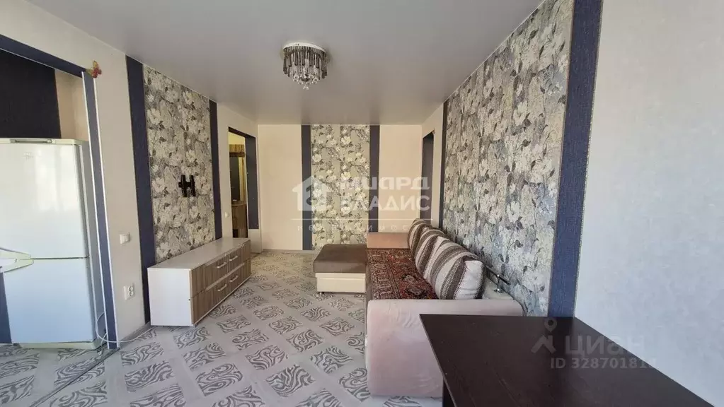 3-к кв. Омская область, Омск Заозерный мкр, ул. Светлая, 8 (58.7 м) - Фото 2