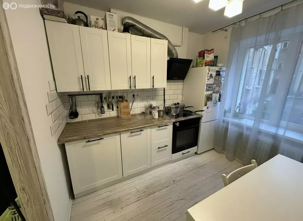 2-комнатная квартира: Калининград, улица Чернышевского, 30 (41.9 м) - Фото 1