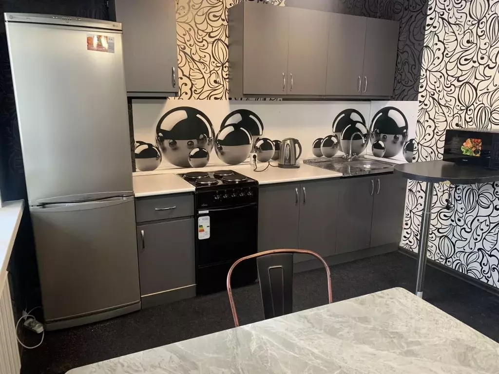 3-к кв. Красноярский край, Красноярск Северный мкр, ул. Мате Залки, 16 ... - Фото 1