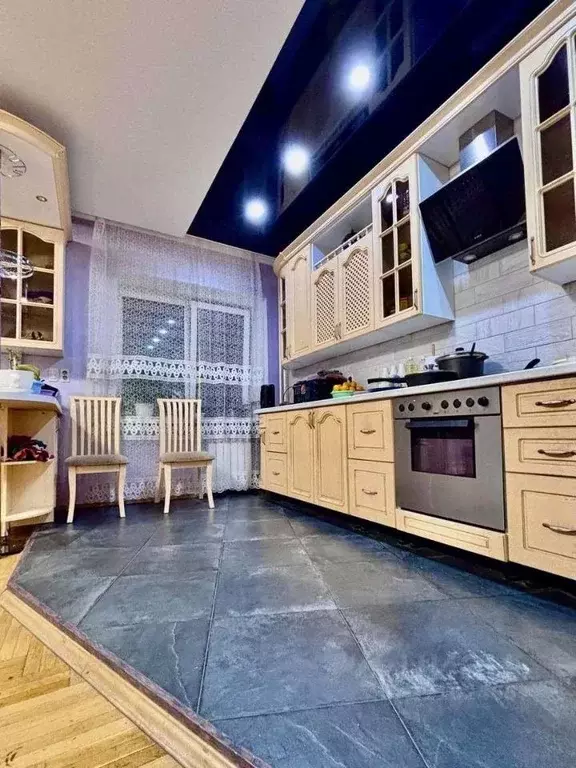 2-к кв. Белгородская область, Белгород ул. Щорса, 45дк2 (80.9 м) - Фото 1