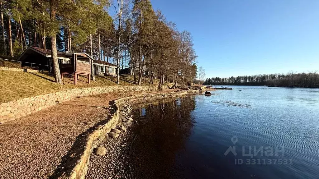 Дом в Ленинградская область, Выборгский район, Советское городское ... - Фото 1