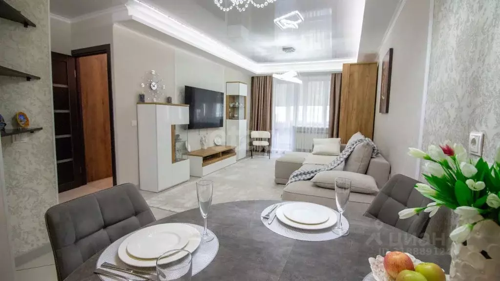 2-к кв. Томская область, Томск Сибирская ул., 93 (53.4 м) - Фото 1
