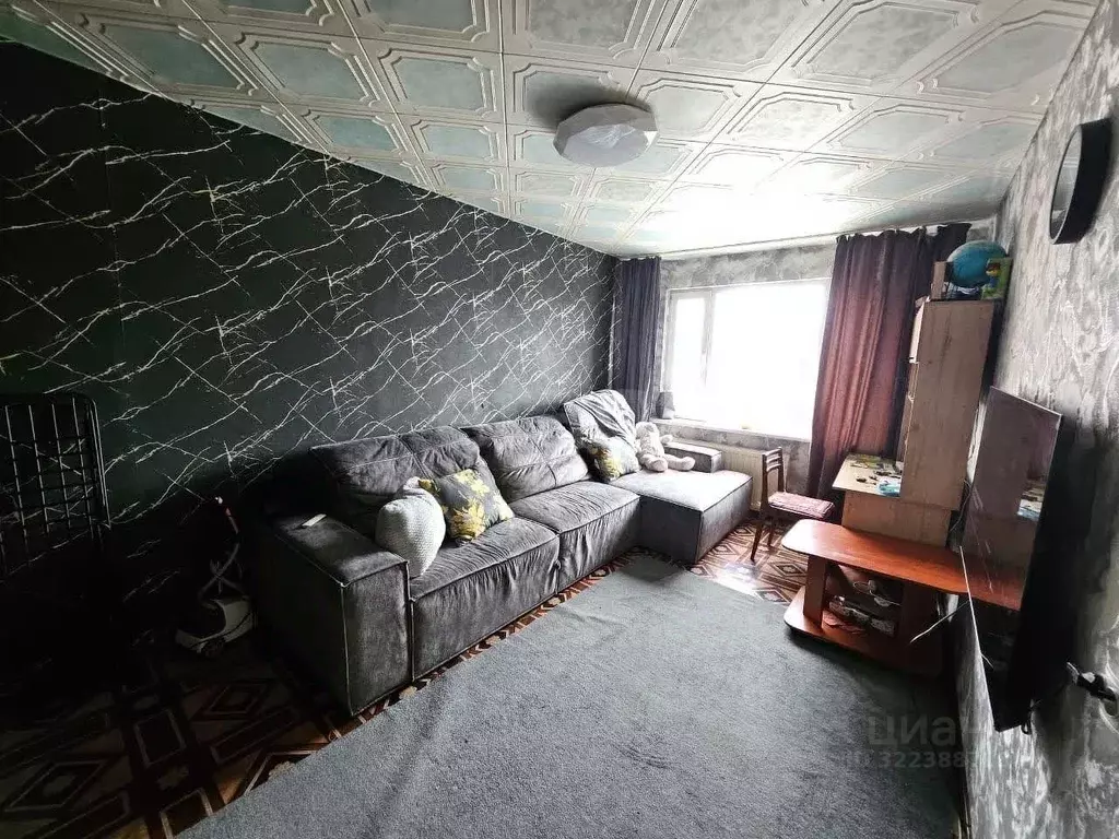 3-к кв. Ямало-Ненецкий АО, Новый Уренгой Советский мкр, 1/3 (64.2 м) - Фото 1