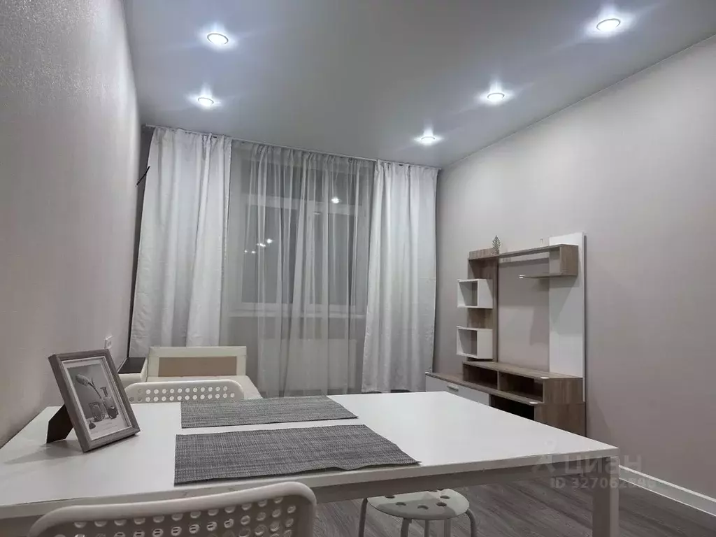 2-к кв. Московская область, Звенигород Одинцовский городской округ, ... - Фото 1