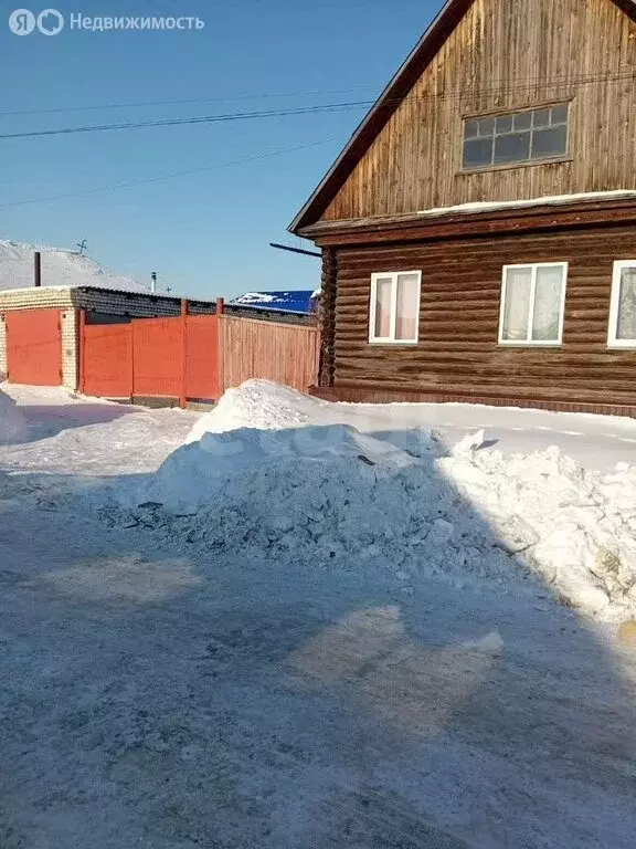 Дом в Курган, улица Крутикова (105 м) - Фото 1