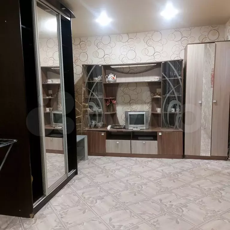 1-к. квартира, 30 м, 1/5 эт. - Фото 0