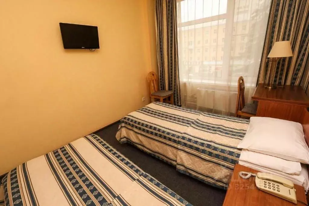 Комната Свердловская область, Екатеринбург ул. 8 Марта, 70 (18.0 м) - Фото 2