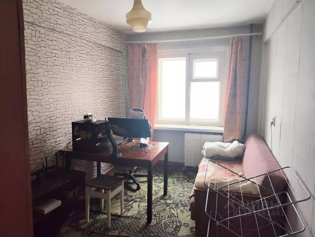 3-к кв. Омская область, Омск Городок Нефтяников мкр, ул. Волкова, 9 ... - Фото 2