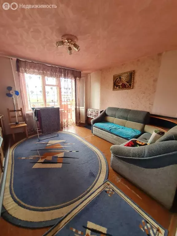 4-комнатная квартира: Каменск-Уральский, улица Дзержинского, 29 (58 м) - Фото 0