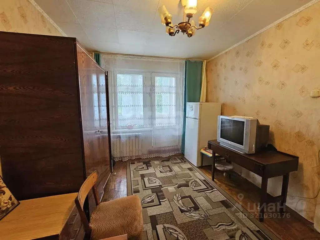 2-к кв. Псковская область, Остров Остров-3 кв-л, 12 (42.2 м) - Фото 1