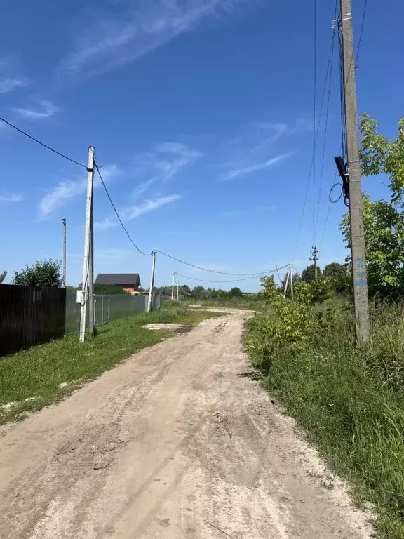 Участок в Владимирская область, Муром д. Березовка, ул. Плодовая, 16 ... - Фото 0
