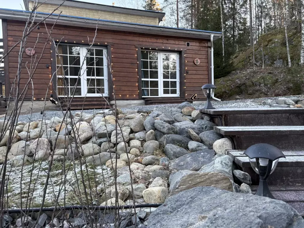 Дом в Карелия, Питкярантский муниципальный округ, пос. Ляскеля ул. ... - Фото 1