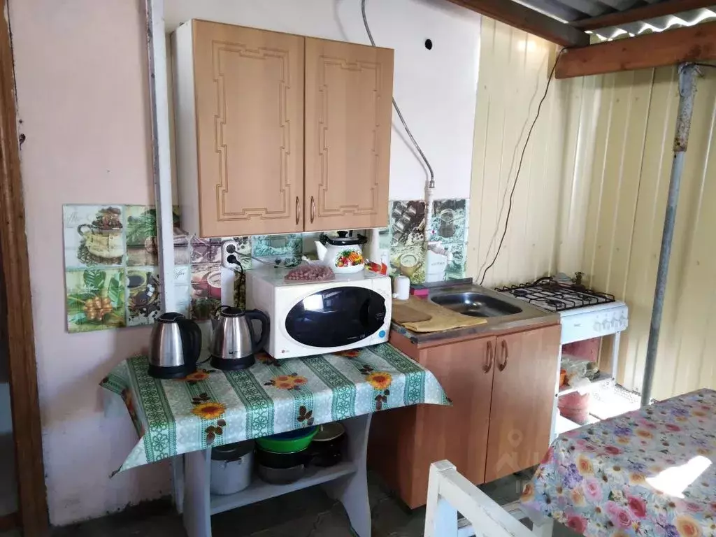 Дом в Краснодарский край, Ейск ул. Калинина, 76/1 (25 м) - Фото 1