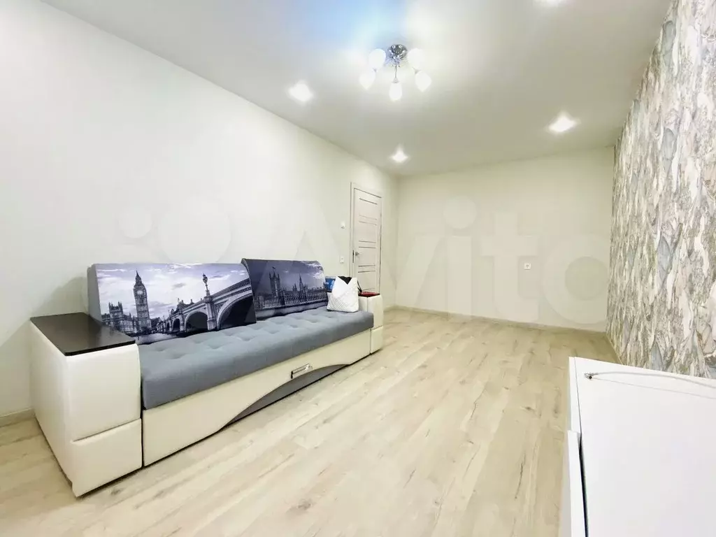 1-к. квартира, 40 м, 3/10 эт. - Фото 1