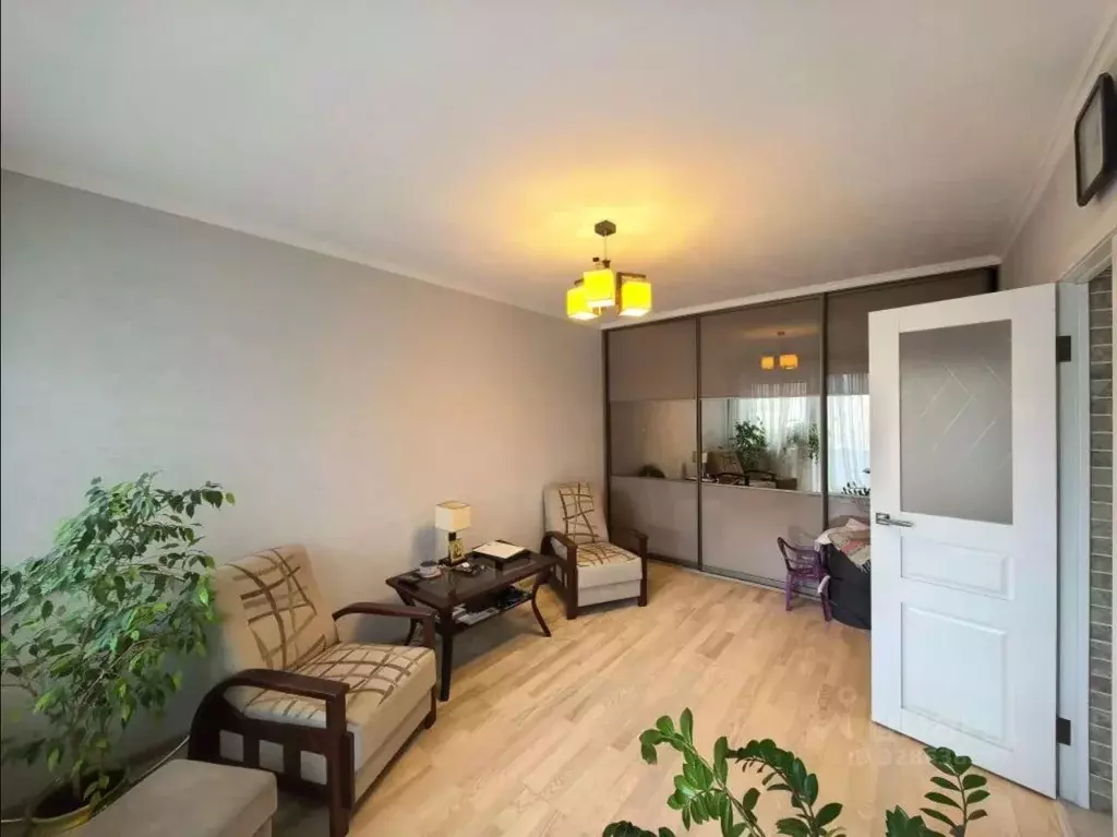 3-к кв. Калининградская область, Калининград ул. Каштановая Аллея, 153 ... - Фото 1