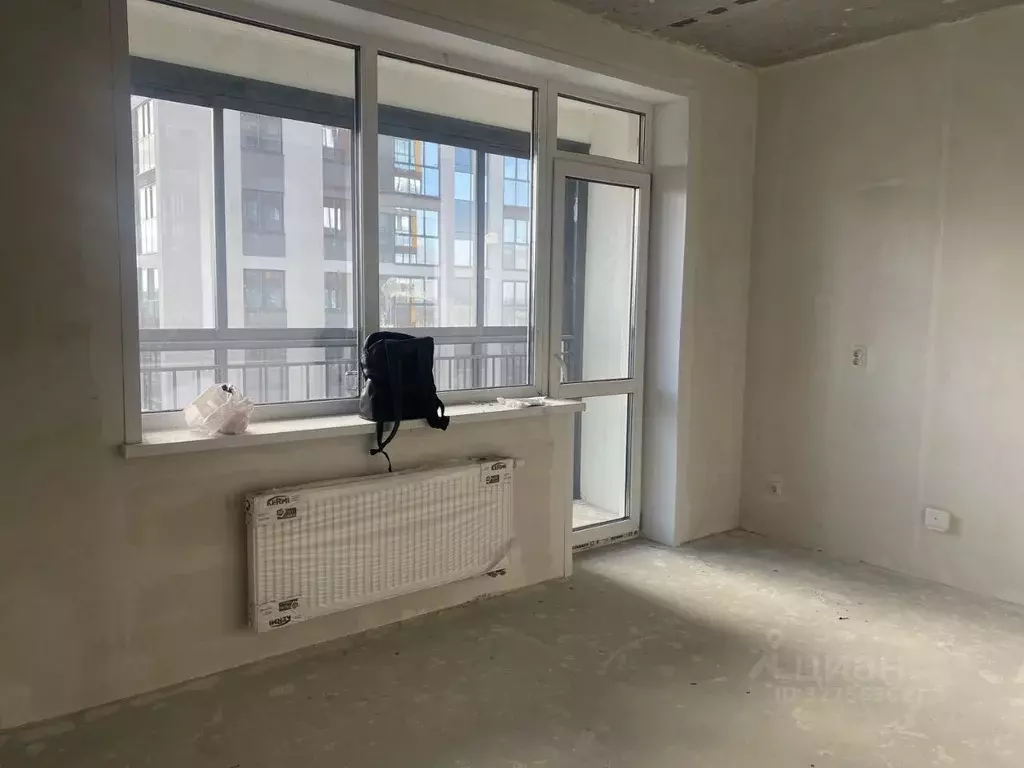 Студия Свердловская область, Екатеринбург ул. Крауля, 107 (21.0 м) - Фото 1