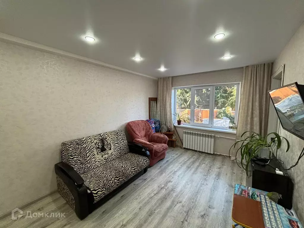 Продаётся 3-к квартира, 50.7 м - Фото 0