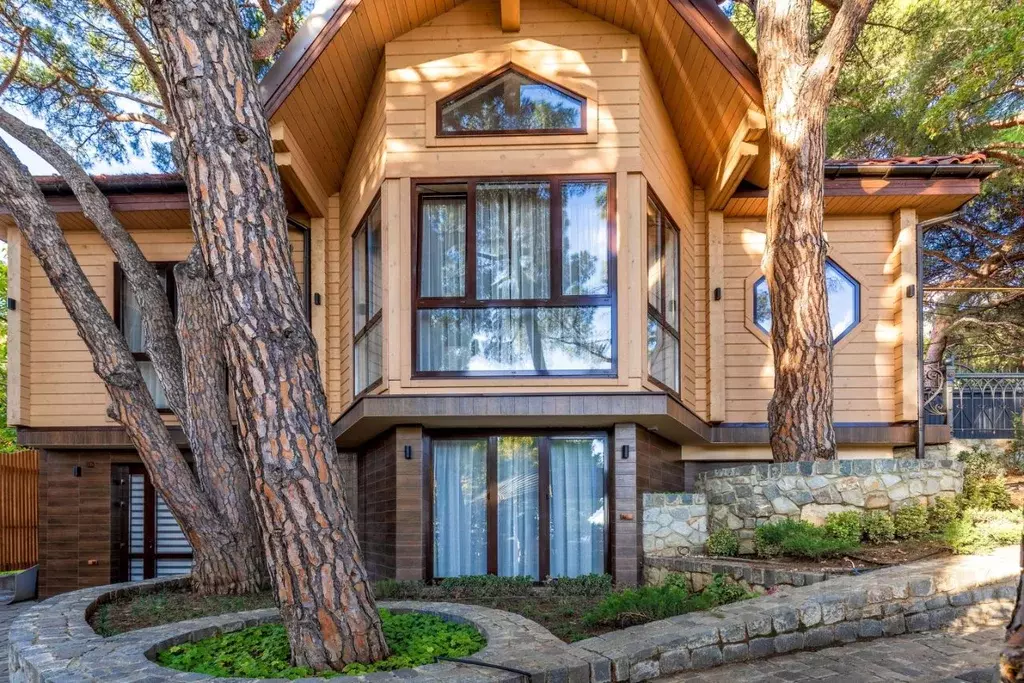 Коттедж в Крым, Ялта муниципальный округ, Массандра пгт ул. Совхозная, ... - Фото 1