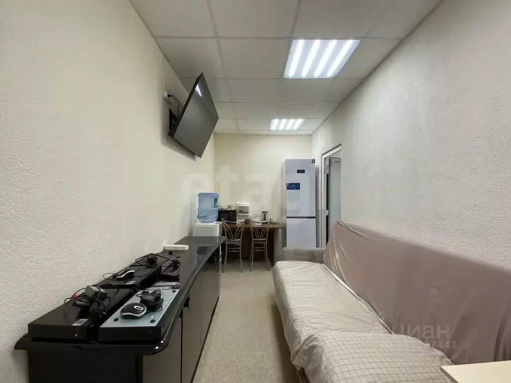 Офис в Саратовская область, Саратов ул. Имени С.Т. Разина, 54 (249 м) - Фото 1