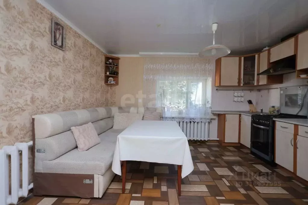 Дом в Оренбургская область, Оренбург Ноябрьская ул., 2А (80 м) - Фото 1