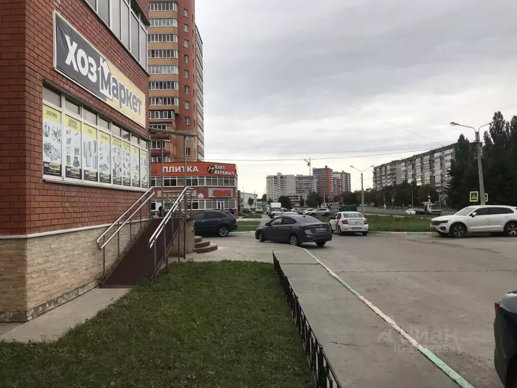Помещение свободного назначения в Курская область, Железногорск ул. ... - Фото 1