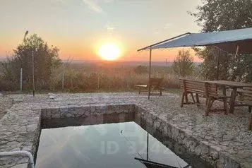 Дом в Воронежская область, Рамонский район, Карачунское с/пос, д. ... - Фото 1