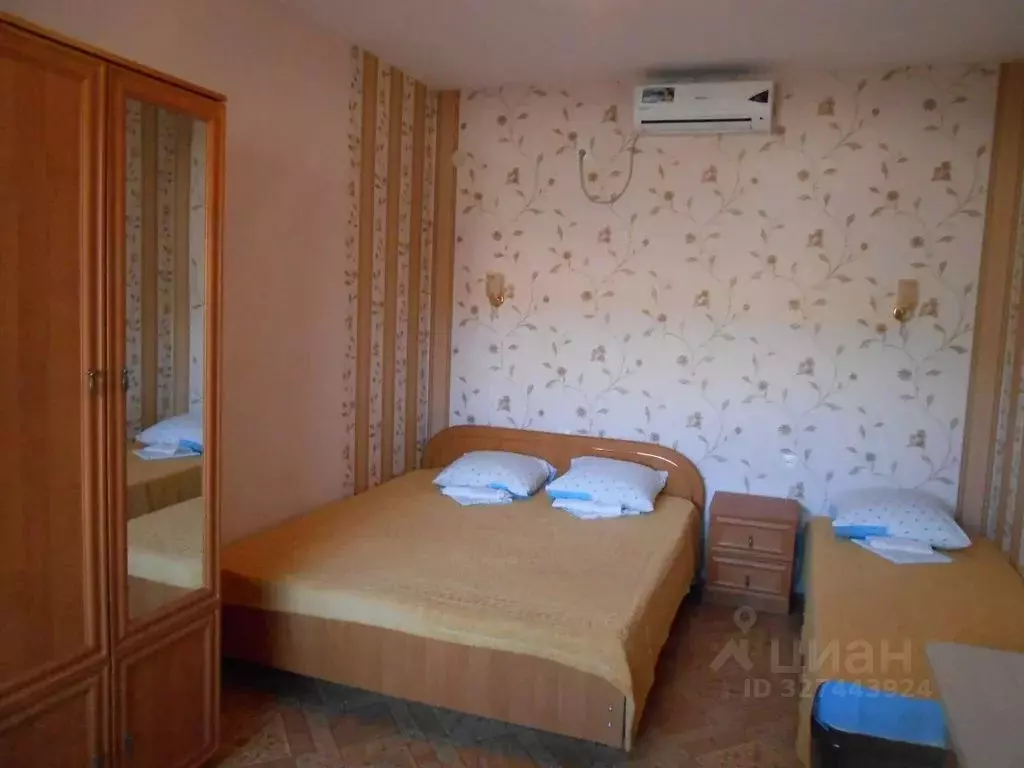 Комната Крым, Судак бул. Ореховый, 70 - Фото 1