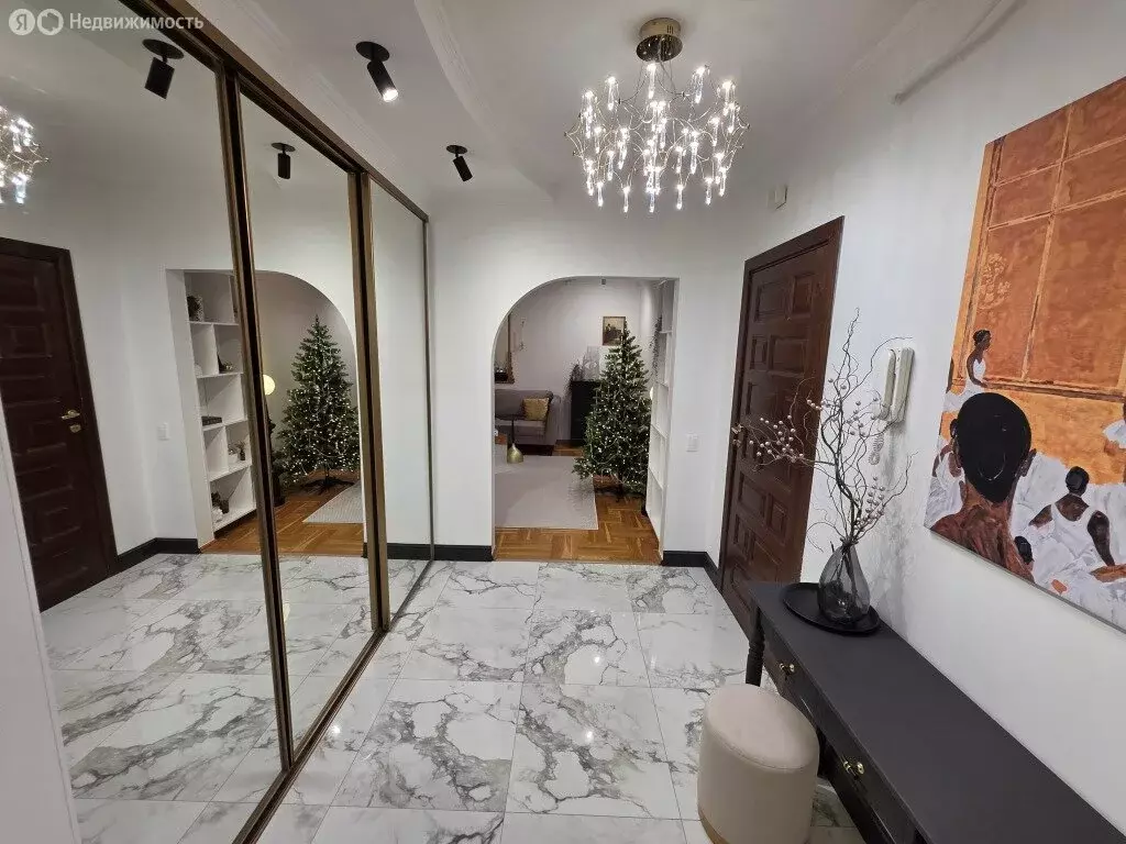 3-комнатная квартира: Тула, улица Дзержинского, 10 (90.5 м) - Фото 1