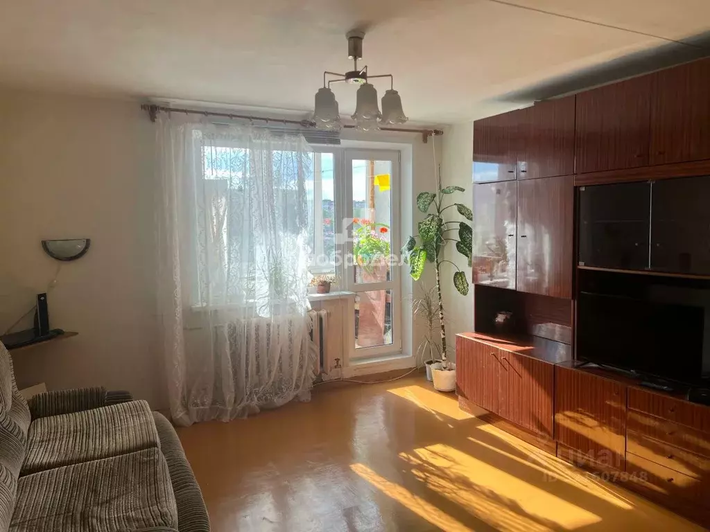 2-к кв. Свердловская область, Екатеринбург ул. Парниковая, 1 (42.8 м) - Фото 0