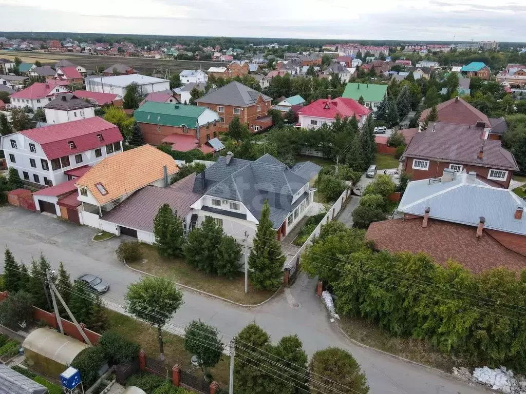 Участок в Тюменская область, Тюменский муниципальный округ, д. Дербыши ... - Фото 1