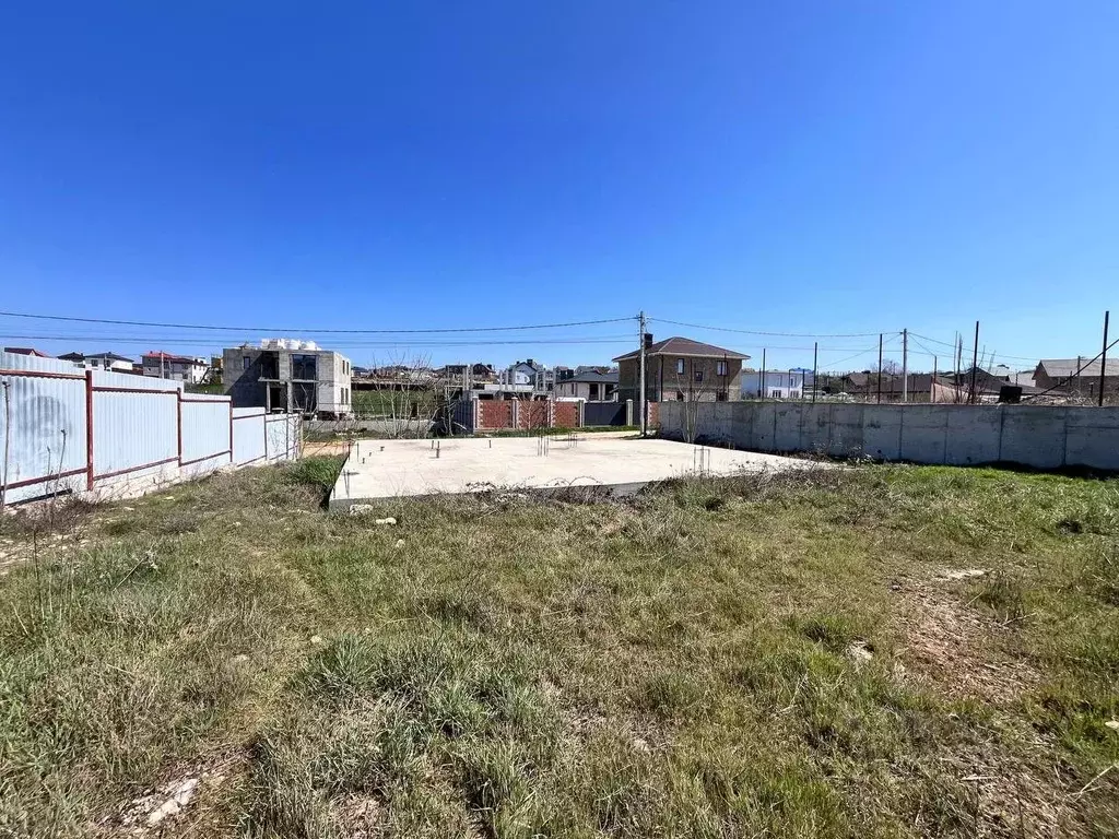 Участок в Севастополь ш. Крепостное, 23/8А (5.0 сот.) - Фото 2