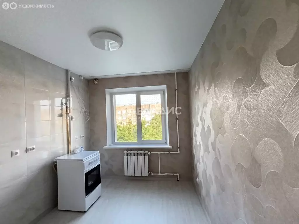 4-комнатная квартира: Шебекино, Железнодорожная улица, 9 (73.9 м) - Фото 0
