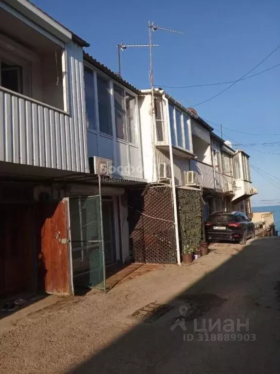 Дом в Крым, Симферопольский район, Николаевка пгт, Якорь кооп.  (50 м) - Фото 1