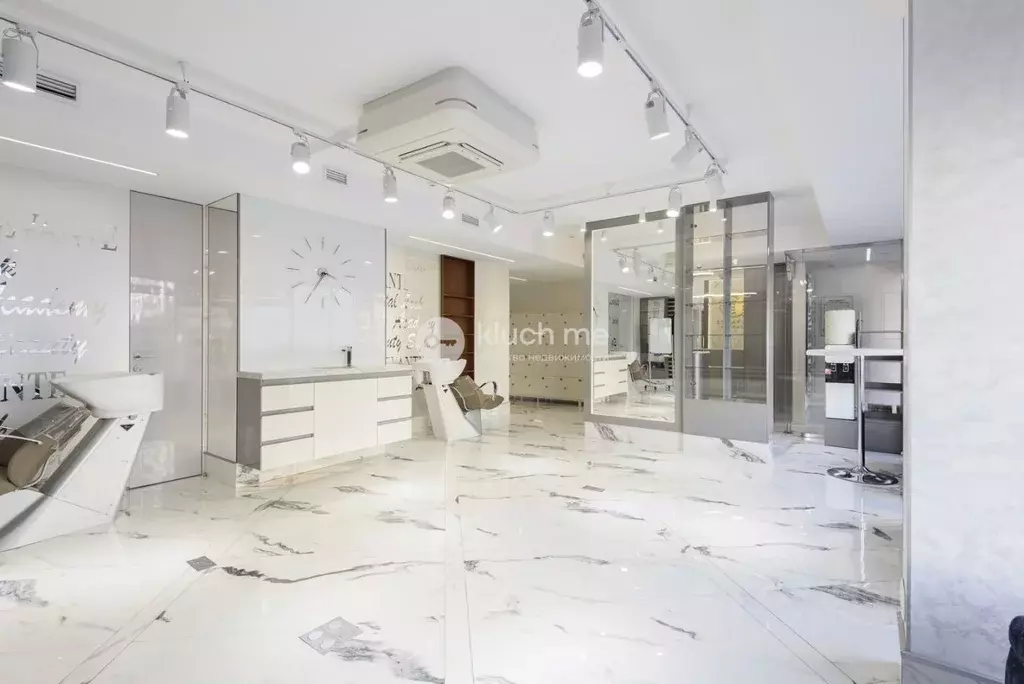 Помещение свободного назначения в Татарстан, Казань ул. Калинина, 32 ... - Фото 1