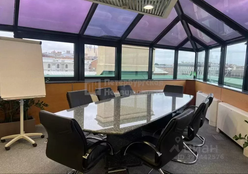 Офис в Санкт-Петербург Малая Морская ул., 23 (244 м) - Фото 1