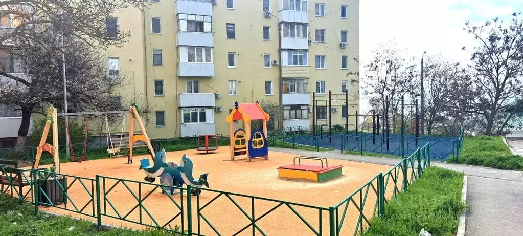 Комната Крым, Керчь пер. Поветкина, 16 (12.5 м) - Фото 1