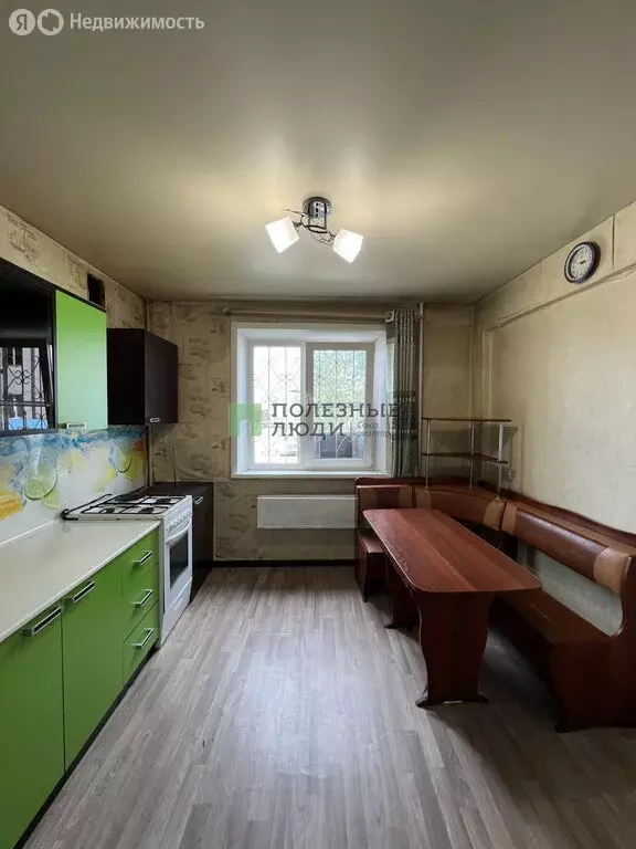 3-комнатная квартира: Чита, Инструментальная улица, 4 (69 м) - Фото 0
