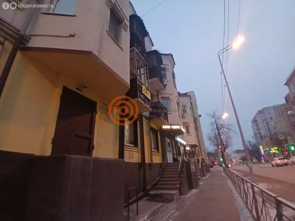 3-комнатная квартира: Тюмень, улица Челюскинцев, 29 (69.3 м) - Фото 2